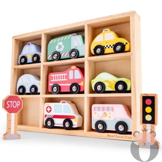 Комплект дървени автомобили с пътни знаци, New classic toys