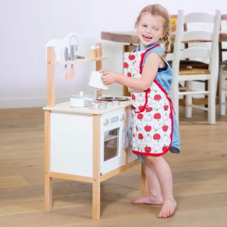 Дървена детска кухня за игра - Класик в бяло New classic toys