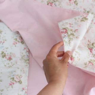 Blossom Bay Бебешки спален комплект с плик за завивка – розово с цветя